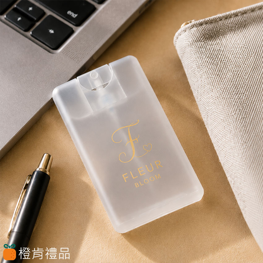 客製卡片式噴霧瓶,客製LOGO噴霧瓶,酒精噴霧瓶訂製,隨身噴霧瓶,卡片式酒精噴霧瓶,口袋型噴霧瓶,企業活動贈品,展覽宣傳小物,品牌周邊商品,客製宣傳贈品,單色LOGO印刷,企業禮品訂製,活動贈品推薦,品牌推廣贈品,會員禮贈品,客製酒精噴瓶,隨身酒精噴霧瓶,PP塑膠噴霧瓶,便攜式噴霧瓶,客製噴霧瓶推薦,企業形象贈品,活動小物製作,品牌識別贈品,客製化噴霧瓶,展覽贈品推薦,客製LOGO禮品,宣傳小物製作,品牌活動禮品,企業採購贈品,客製隨身噴瓶