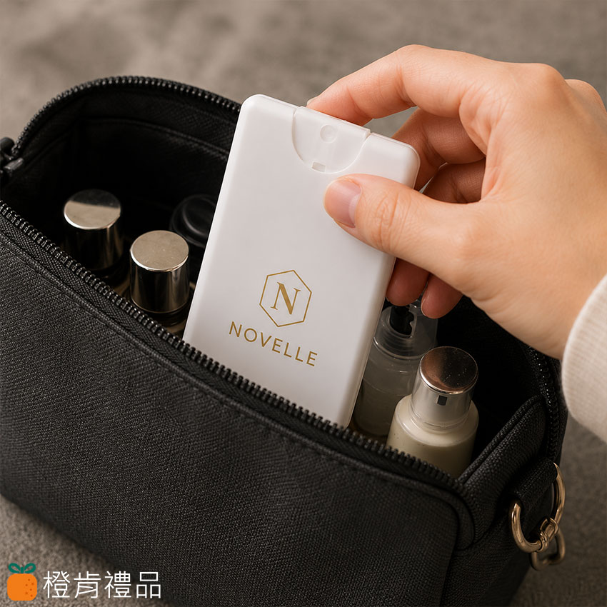 客製卡片式噴霧瓶,客製LOGO噴霧瓶,酒精噴霧瓶訂製,隨身噴霧瓶,卡片式酒精噴霧瓶,口袋型噴霧瓶,企業活動贈品,展覽宣傳小物,品牌周邊商品,客製宣傳贈品,單色LOGO印刷,企業禮品訂製,活動贈品推薦,品牌推廣贈品,會員禮贈品,客製酒精噴瓶,隨身酒精噴霧瓶,PP塑膠噴霧瓶,便攜式噴霧瓶,客製噴霧瓶推薦,企業形象贈品,活動小物製作,品牌識別贈品,客製化噴霧瓶,展覽贈品推薦,客製LOGO禮品,宣傳小物製作,品牌活動禮品,企業採購贈品,客製隨身噴瓶